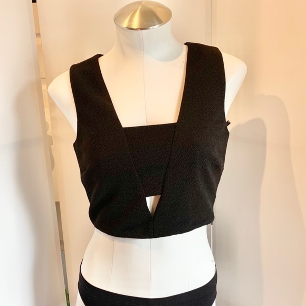 As You Wish Cut Out Black Crop Top Size 5